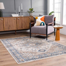 Carregar imagem no visualizador da galeria, Ezri Flat Pile Washable Rug
