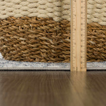 Carregar imagem no visualizador da galeria, Askeaton Washable Area Rug

