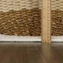 Carregar imagem no visualizador da galeria, Fadey White 3D Washable Rug
