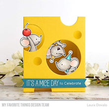 Cargar imagen en el visor de la galería, BB Mice Day to Celebrate
