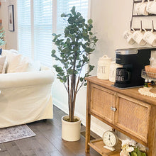 Carregar imagem no visualizador da galeria, Tall Lifelike Potted Tree
