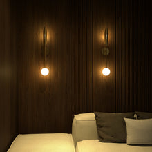 Load image into Gallery viewer, Linear Glow Lamp
