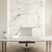 Load image into Gallery viewer, Lumi Rechargeable Lamp
