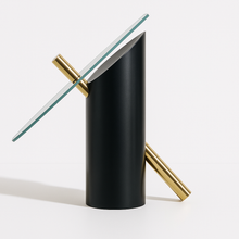 Load image into Gallery viewer, Luxuria Table Lamp
