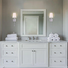 Load image into Gallery viewer, Manor Modern Traditional 1-Light Wall Sconce Light
