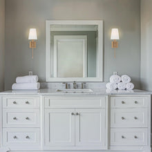Load image into Gallery viewer, Manor Modern Traditional 1-Light Wall Sconce Light
