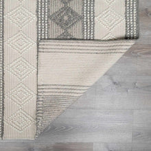 Load image into Gallery viewer, Mineola Wool Area Rug
