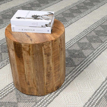 Load image into Gallery viewer, Mineola Wool Area Rug
