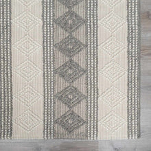Load image into Gallery viewer, Mineola Wool Area Rug

