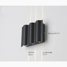 Carregar imagem no visualizador da galeria, Albiolo | Black Waterproof Outdoor Aluminum LED Wall Lamp
