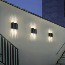 Carregar imagem no visualizador da galeria, Albiolo | Black Waterproof Outdoor Aluminum LED Wall Lamp

