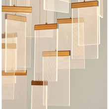 Carregar imagem no visualizador da galeria, Varenna | Gold Long Hanging Light Fixture
