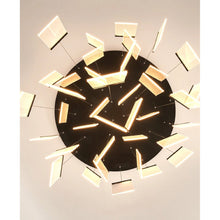 Carregar imagem no visualizador da galeria, Varenna | Gold Long Hanging Light Fixture
