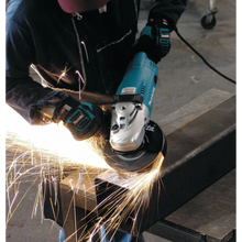 Carregar imagem no visualizador da galeria, Makita GA7021 7 in. Angle Grinder w/ Grinding wheel, Side handle &amp; Wheel Guard with 7 in. 24 Seg Diamond Cup Wheel
