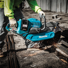 Carregar imagem no visualizador da galeria, Makita GEC01PL4 80V max (40V max X2) XGT® Brushless 14" Power Cutter Kit with 4 Batteries, AFT®, Electric Brake (8.0Ah)
