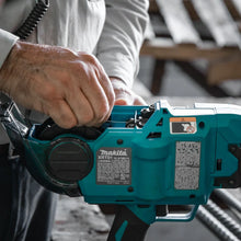 Carregar imagem no visualizador da galeria, Makita XRT01TK 18V LXT® Lithium‑Ion Brushless Cordless Rebar Tying Tool Kit (5.0Ah)
