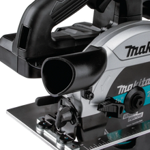 Carregar imagem no visualizador da galeria, Makita XSH04ZB 18V LXT Sub-Compact Brushless Cordless 6-1/2" Circular Saw
