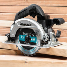 Carregar imagem no visualizador da galeria, Makita XSH04ZB 18V LXT Sub-Compact Brushless Cordless 6-1/2" Circular Saw
