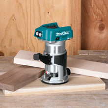 Carregar imagem no visualizador da galeria, Makita XTR01Z 18V LXT Lithium-Ion Cordless Router (Tool Only)
