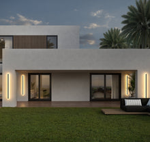 Load image into Gallery viewer, Svelte Outdoor Linear Lamp
