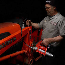 Carregar imagem no visualizador da galeria, Milwaukee 2446-21XC M12™ Cordless LITHIUM-ION Grease Gun Kit
