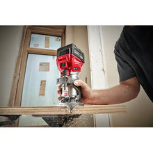 Carregar imagem no visualizador da galeria, Milwaukee 2723-20 M18 FUEL Compact Router (Tool Only)

