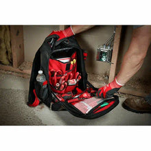 Carregar imagem no visualizador da galeria, Milwaukee 48-22-8202 Low Profile Backpack

