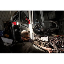 Carregar imagem no visualizador da galeria, Milwaukee 2126-20 M12 Underbody Light Bare Tool
