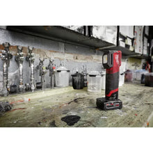 Cargar imagen en el visor de la galería, Milwaukee 2127-20 M12 Paint and Detailing Light
