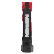 Carregar imagem no visualizador da galeria, Milwaukee 2128-21 REDLITHIUM™ USB Stick Light W/ Magnet
