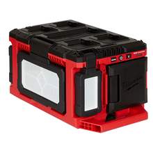 Carregar imagem no visualizador da galeria, Milwaukee 2357-20 M18™ PACKOUT™ Light/Charger
