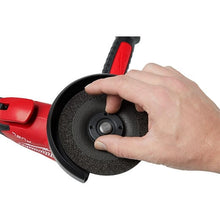 Carregar imagem no visualizador da galeria, Milwaukee 2888-20 M18 FUEL™ 4-1/2" / 5" Variable Speed Braking Grinder, Paddle Switch No-Lock (Tool Only)
