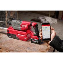 Carregar imagem no visualizador da galeria, Milwaukee 2916-20 M18 FUEL™ 1-1/4" SDS Plus D-Handle Rotary Hammer w/ ONE-KEY™
