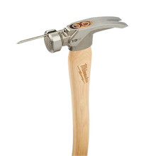 Carregar imagem no visualizador da galeria, Milwaukee 48-22-9419 19oz Milled Face Hickory Handle Framing Hammer
