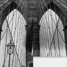 Cargar imagen en el visor de la galería, Black and White Brooklyn Bridge Wallpaper Mural. New York City Theme Decor. #6798
