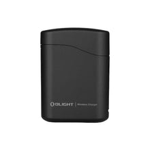 Carregar imagem no visualizador da galeria, OLIGHT BATON4KITBK Baton 4 Powerful EDC Flashlight 1300 Lumens - Black - Premium (With Charging Case)
