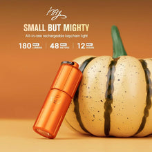 Carregar imagem no visualizador da galeria, OLIGHT ITHXPKNOG iTHX Pumpkin Orange Keychain EDC Flashlight
