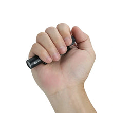 Carregar imagem no visualizador da galeria, OLIGHT I3TEOSBK i3T EOS Small Flashlight - Black
