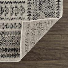 Load image into Gallery viewer, Greig Area Rug
