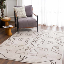 Carregar imagem no visualizador da galeria, Azzan Cream &amp; Charcoal Area Rug - Clearance
