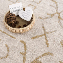 Carregar imagem no visualizador da galeria, Azzan Cream &amp; Gold Area Rug - Clearance
