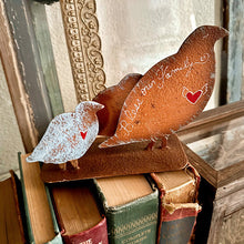 Carregar imagem no visualizador da galeria, Rustic Steel Mother Quail and Family
