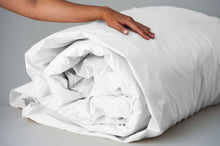 Load image into Gallery viewer, Cotton Duvet Cover Set
