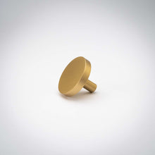Cargar imagen en el visor de la galería, Rondelle, Solid Brass Cabinet Knobs
