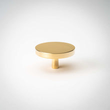 Cargar imagen en el visor de la galería, Rondelle, Solid Brass Cabinet Knobs
