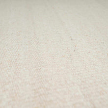Carregar imagem no visualizador da galeria, Ayumu Off White Hand Woven Wool Area Rug
