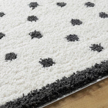 Cargar imagen en el visor de la galería, Chaia Dotted Black &amp; White Plush Rug
