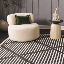Carregar imagem no visualizador da galeria, Anah 3D Black Outdoor Rug
