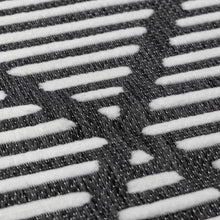 Carregar imagem no visualizador da galeria, Anah 3D Black Outdoor Rug
