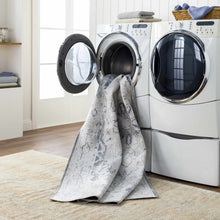Load image into Gallery viewer, Hera Ivory Boutique Washable Rug
